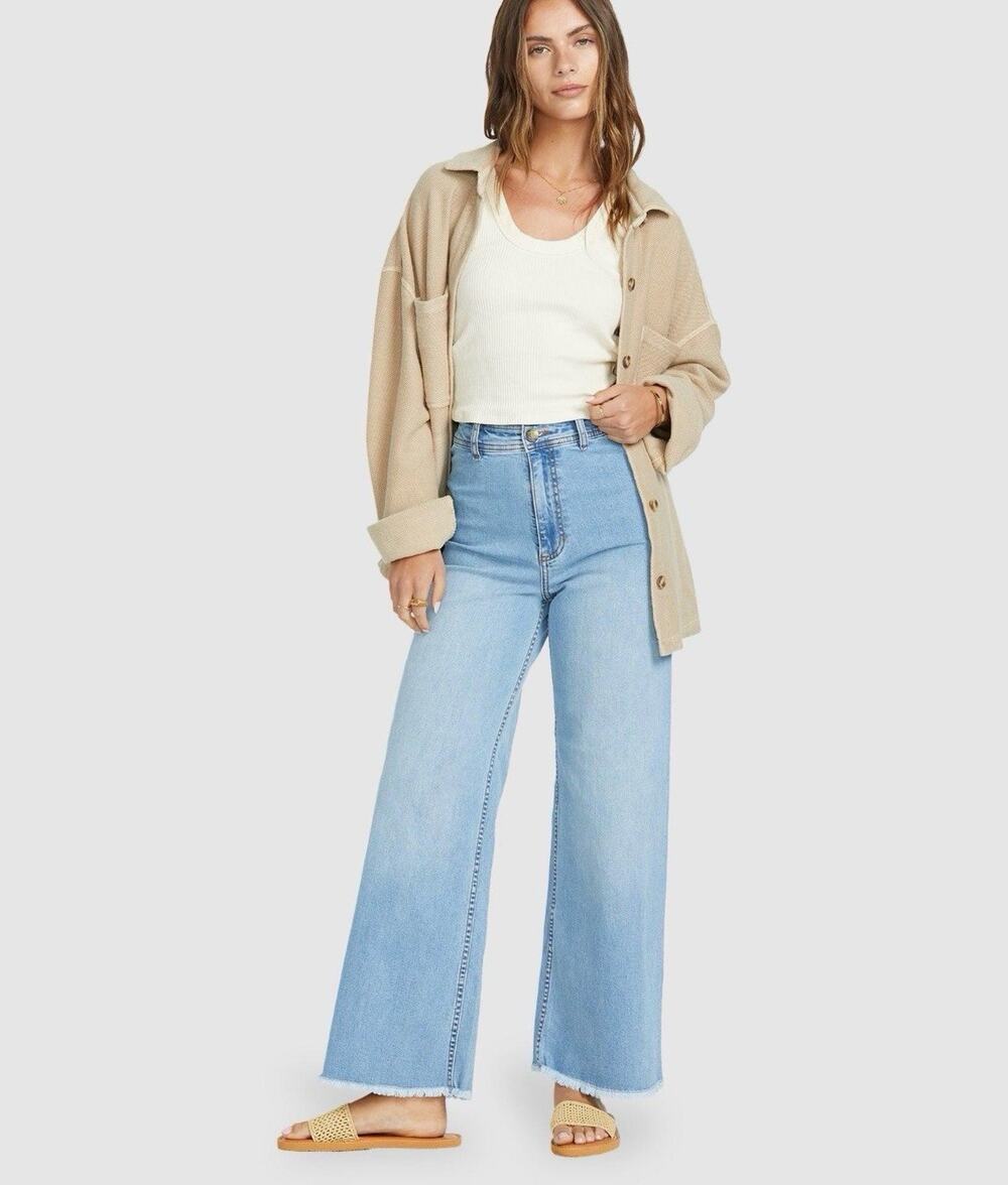 Billabong Size 25 Light Wash High Rise Flare Jeans Raw Hem